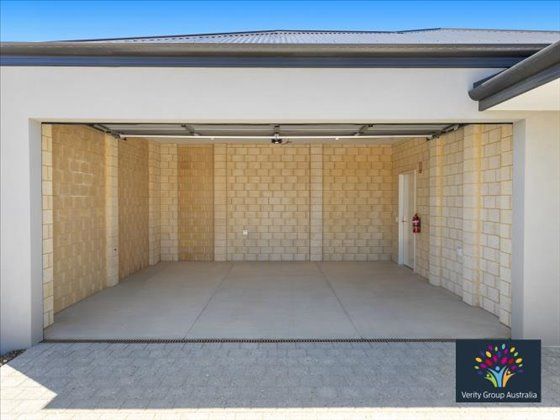 35 R6II4424-Edit- watermarked