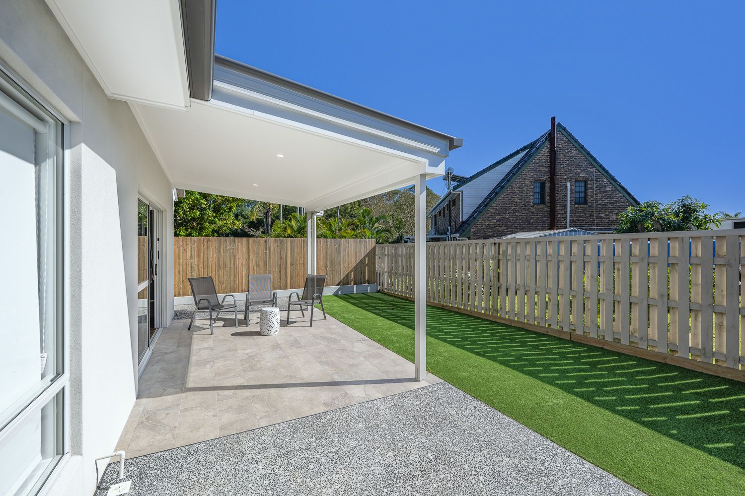 P198 alfresco2
