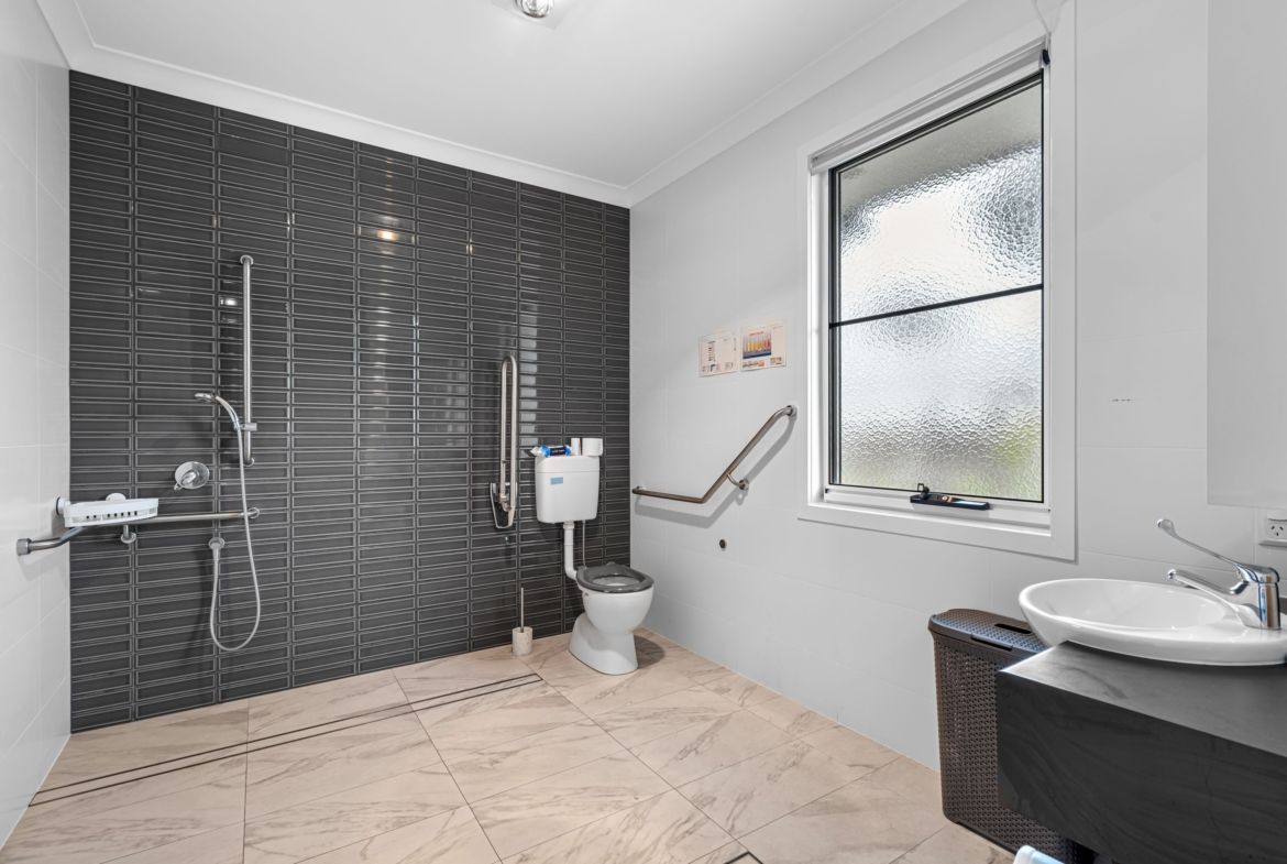 012 Open2view_ID912121-4_15_Empress_St_Centenary_Heights-1170x785-1