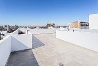 10022123 20277704_1P2325_9_1582256147