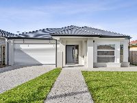 010 open2view_id884257-9_boronia_avenue