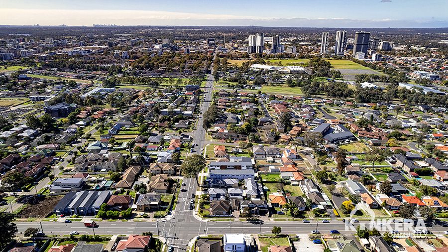 KinKera   Liverpool13_Small SIze Logo