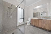 5  Ensuite