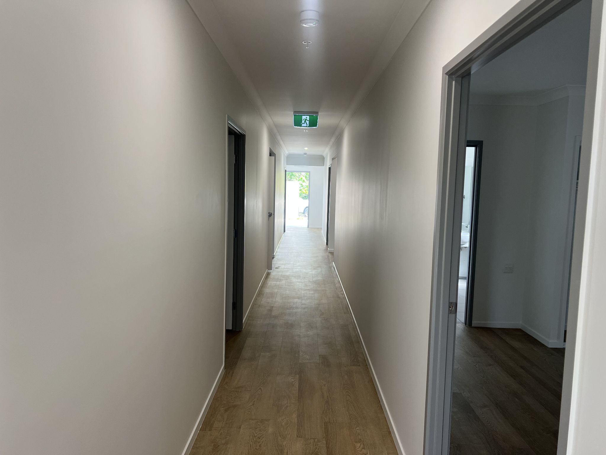 20250410 001607010_iOS