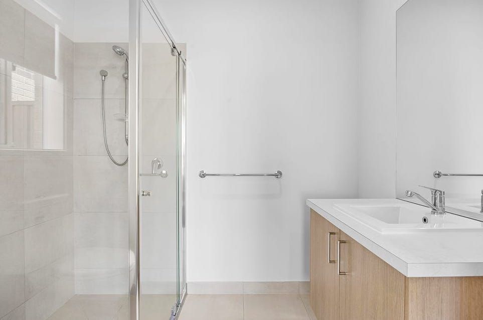 Huntly bathroom