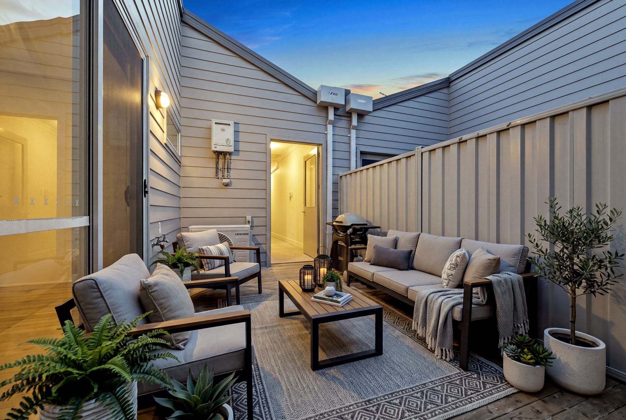 Back decking