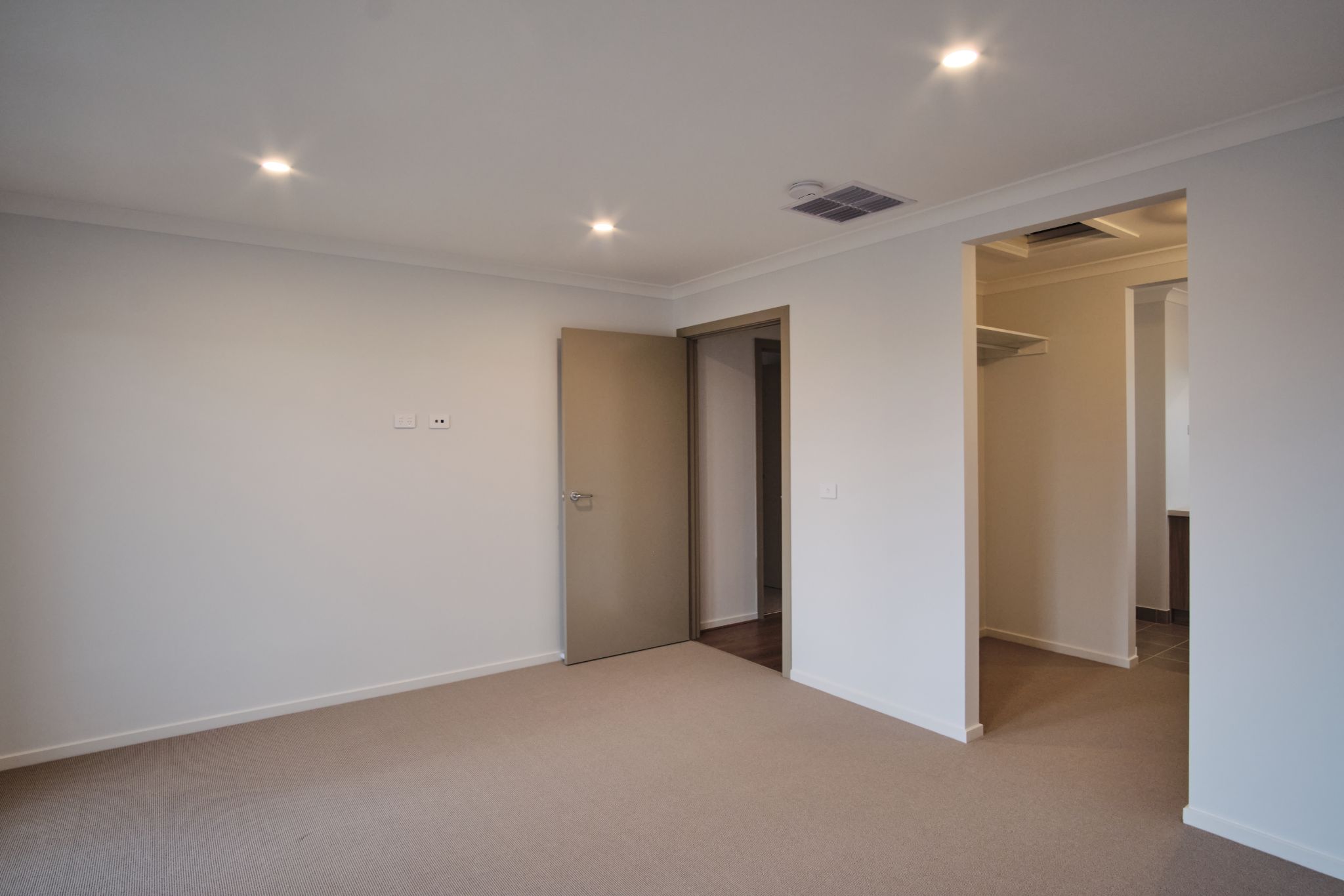 Werribee House 7  1)