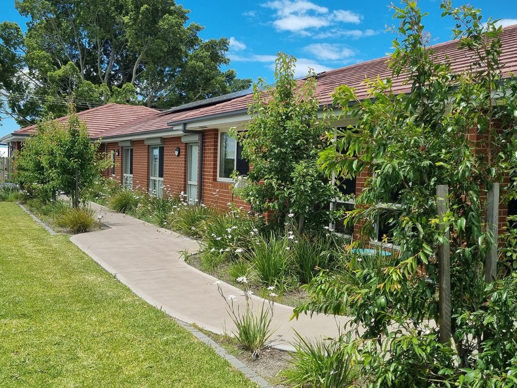 2  Side House (8)