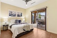 1717608439000429505696000