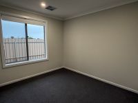 Bedroom 3 Murray Bridge