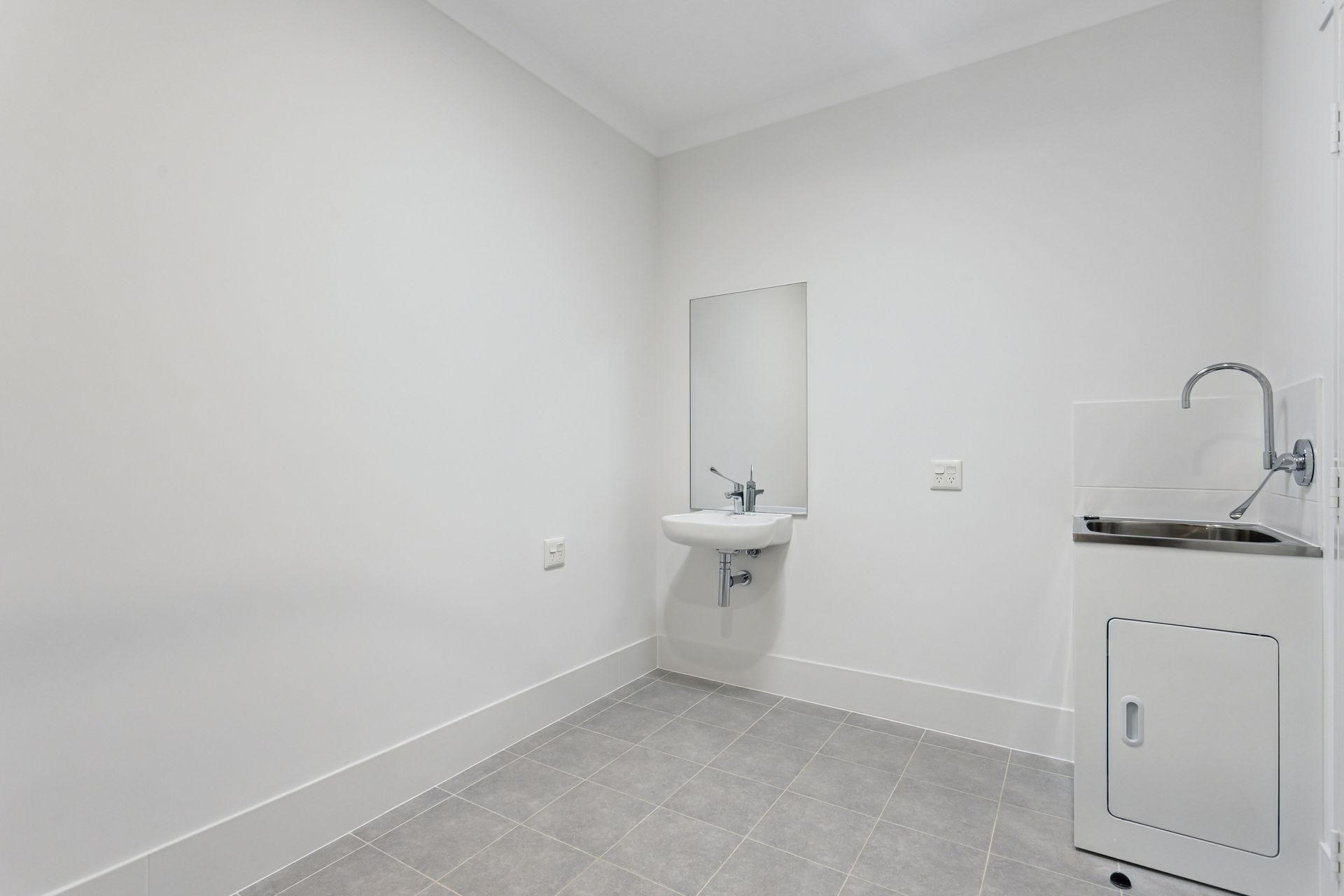 web 7 Henry St, Midland 17