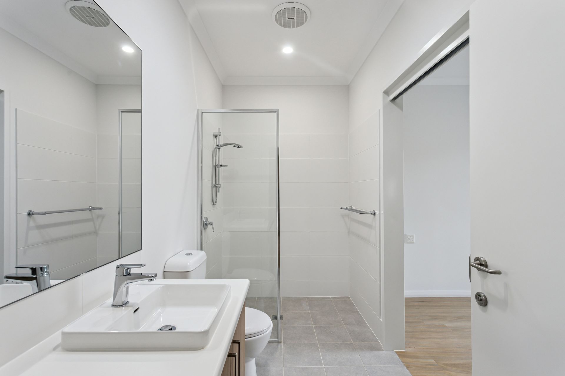 web 7 Henry St, Midland 20