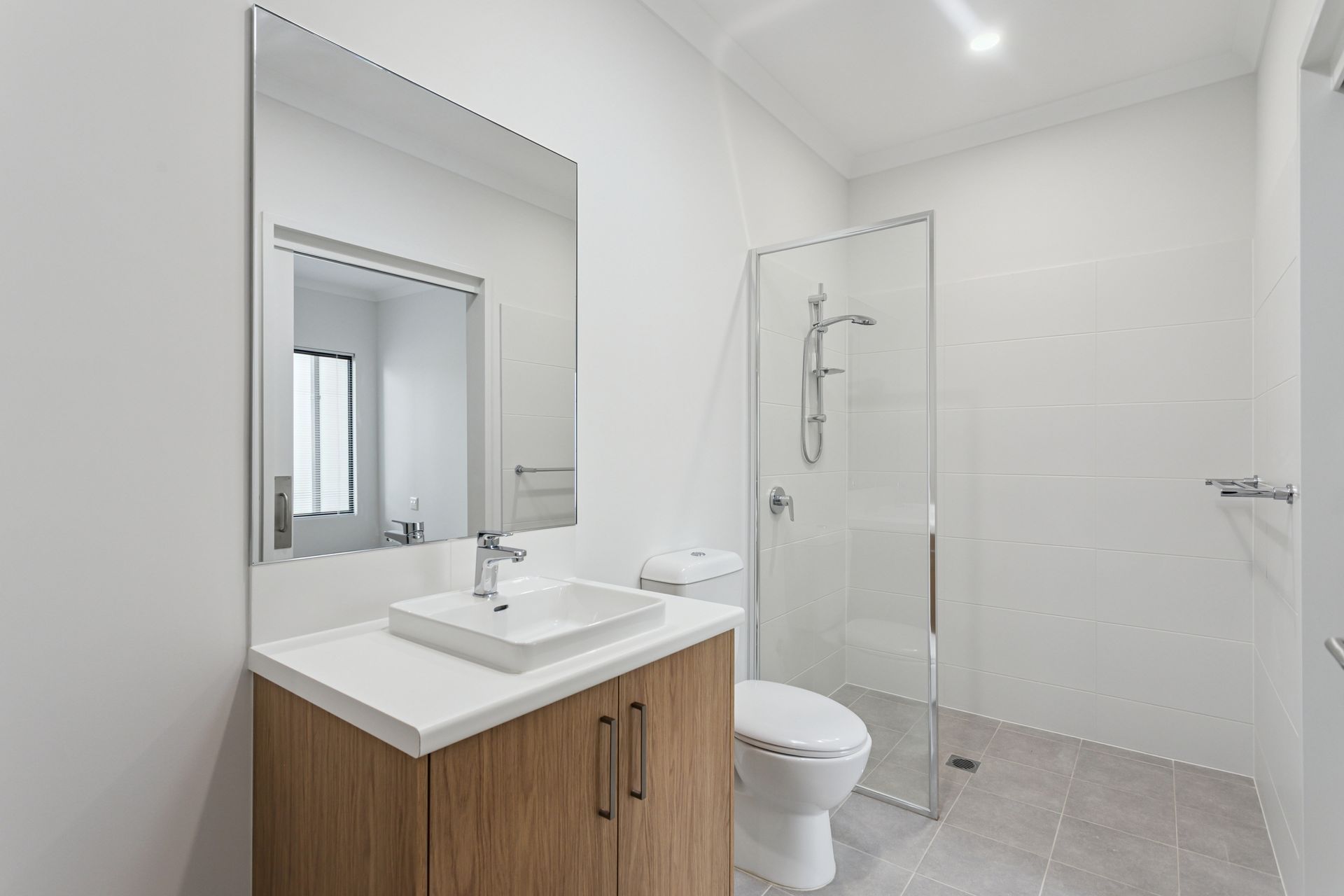 web 7 Henry St, Midland 21