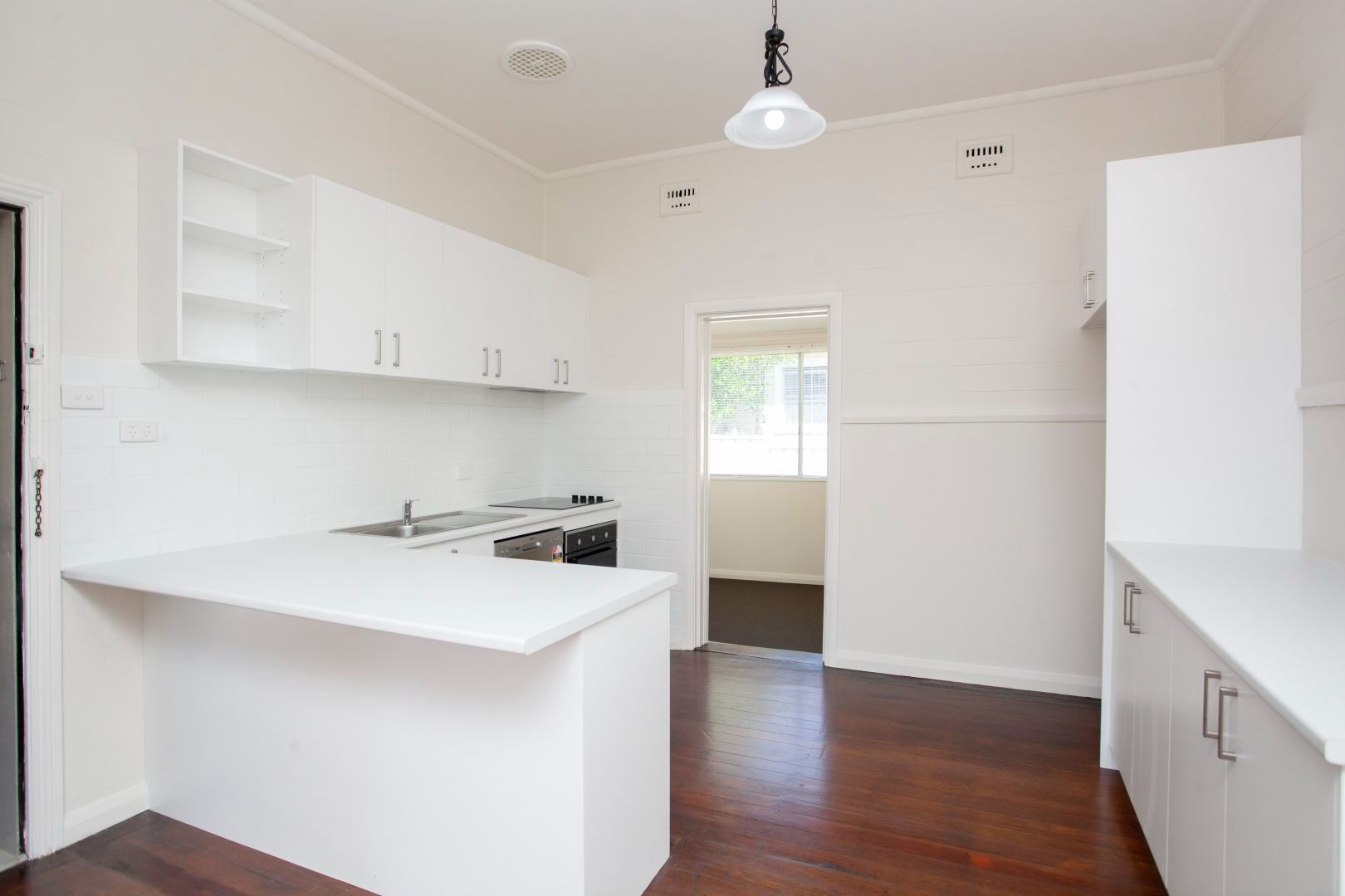 2017625382 8_1_220227_114724-w5616-h3744