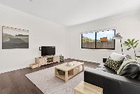 Waratah   Living 1 LR No Logo