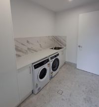 Laund1
