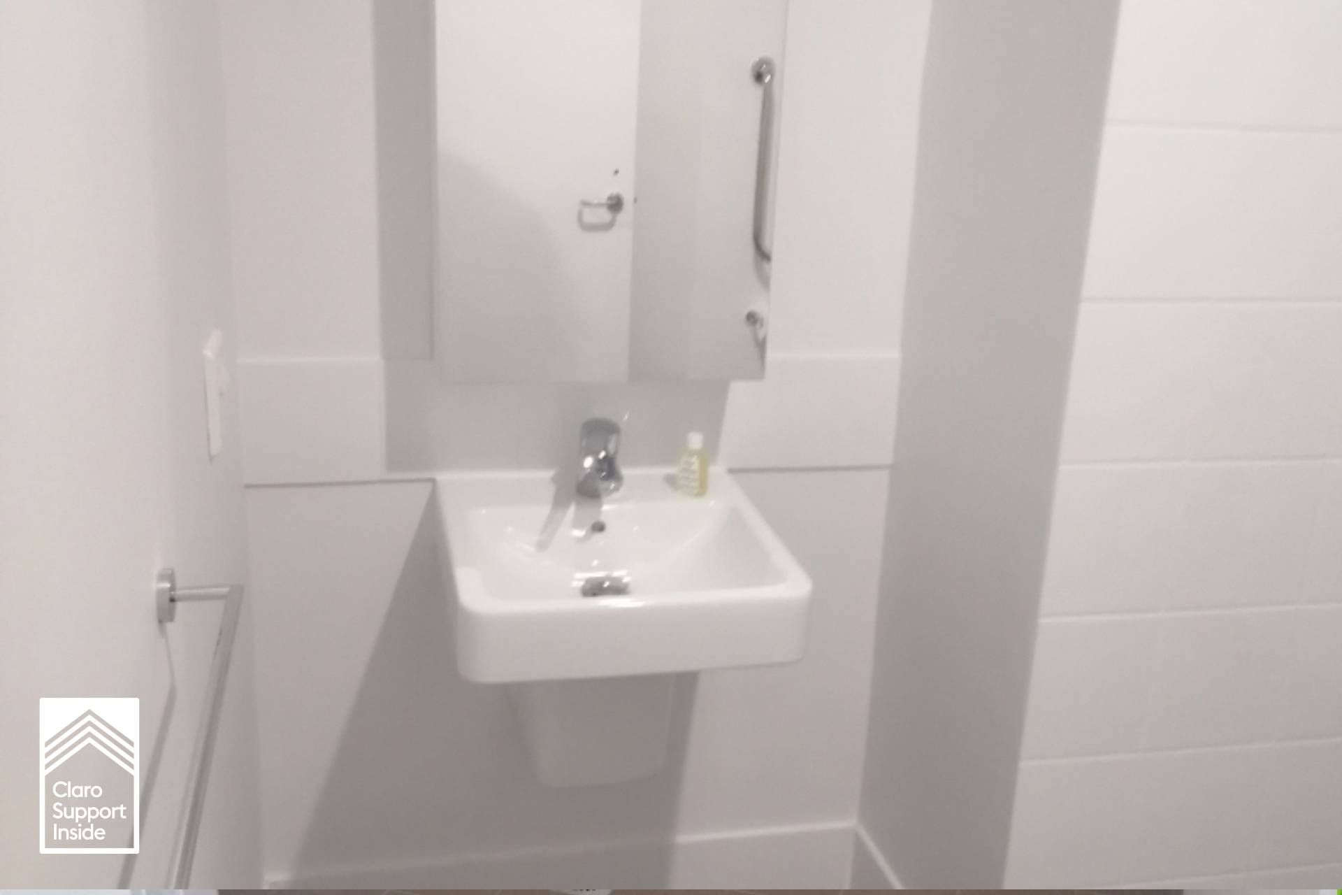 8   ensuite sink
