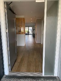 Emerald Entry 1