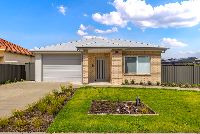 Seaton   Facade 2 LR No Logo