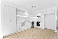 014 Open2view_ID924539-9_Charlotte_Crescent