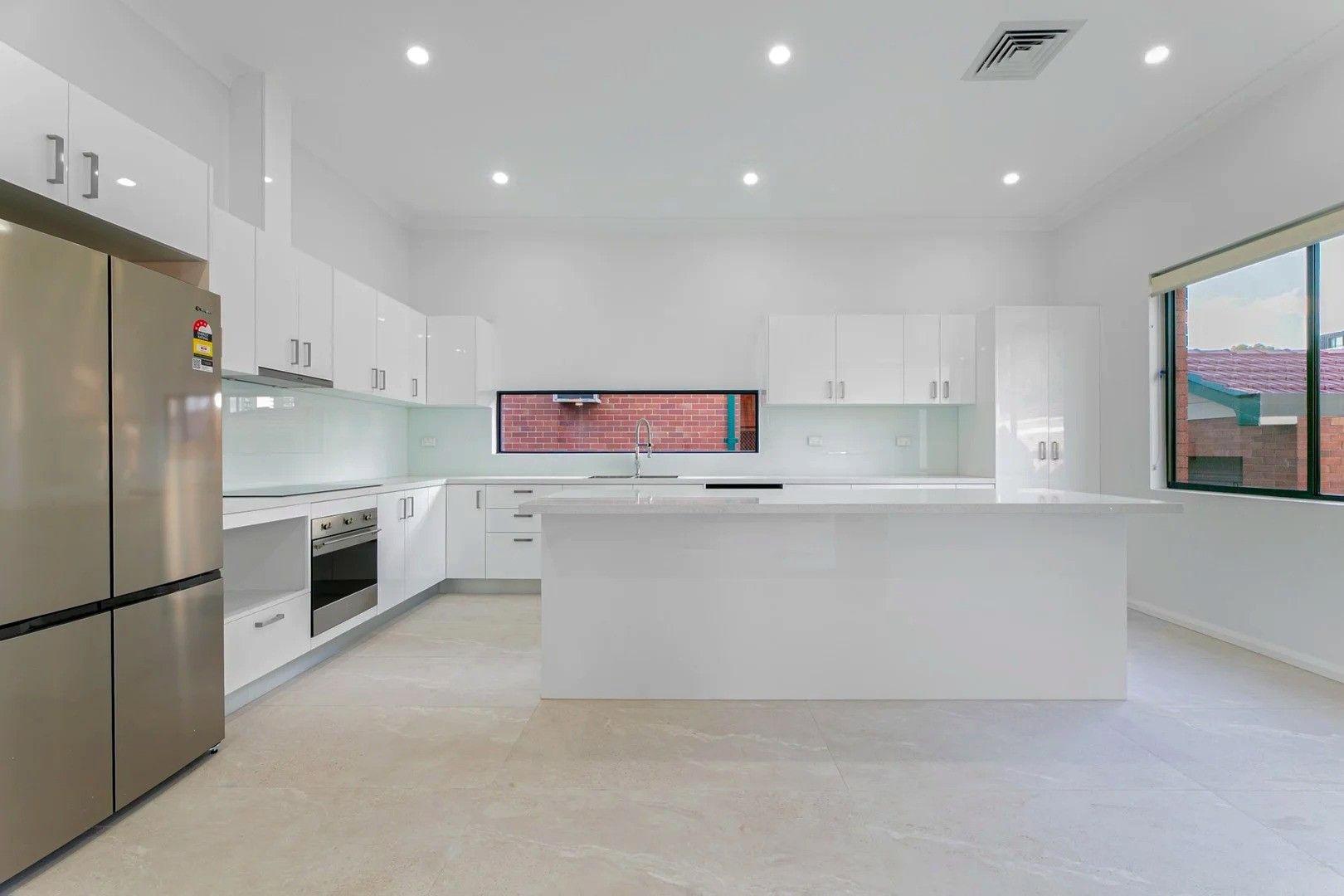 03 kitchen