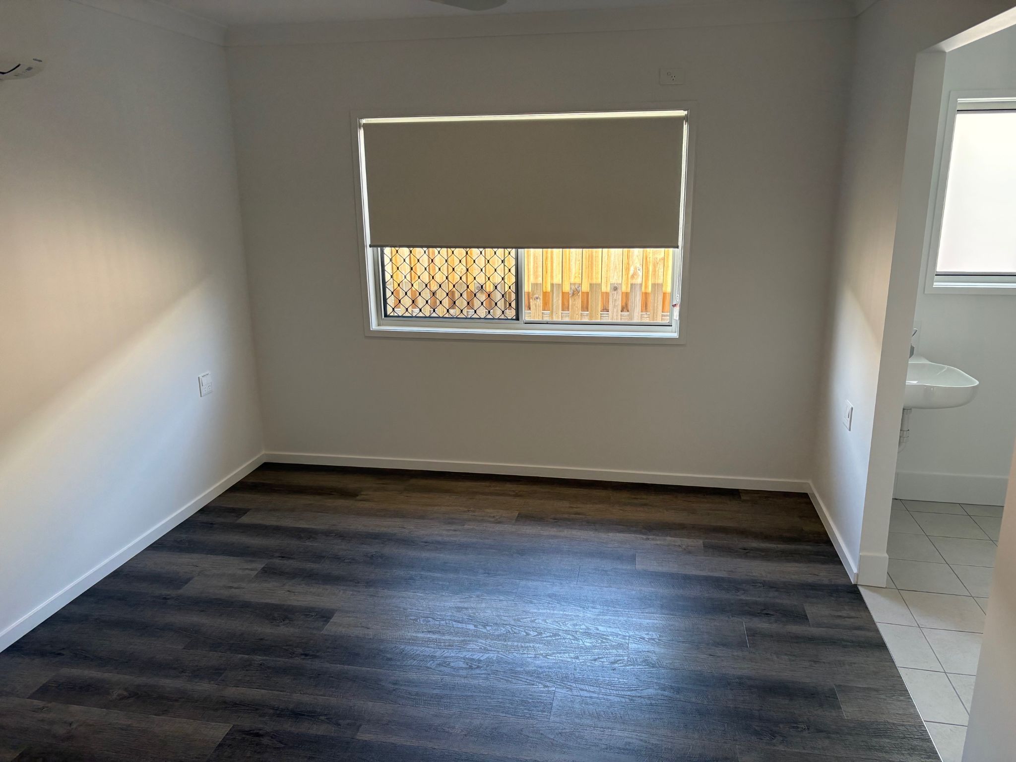 4   Oakbank Crct 22 - Bed