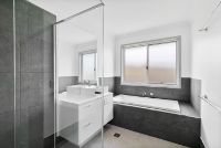 PROFESSIONAL PHOTO   LOW RES 12