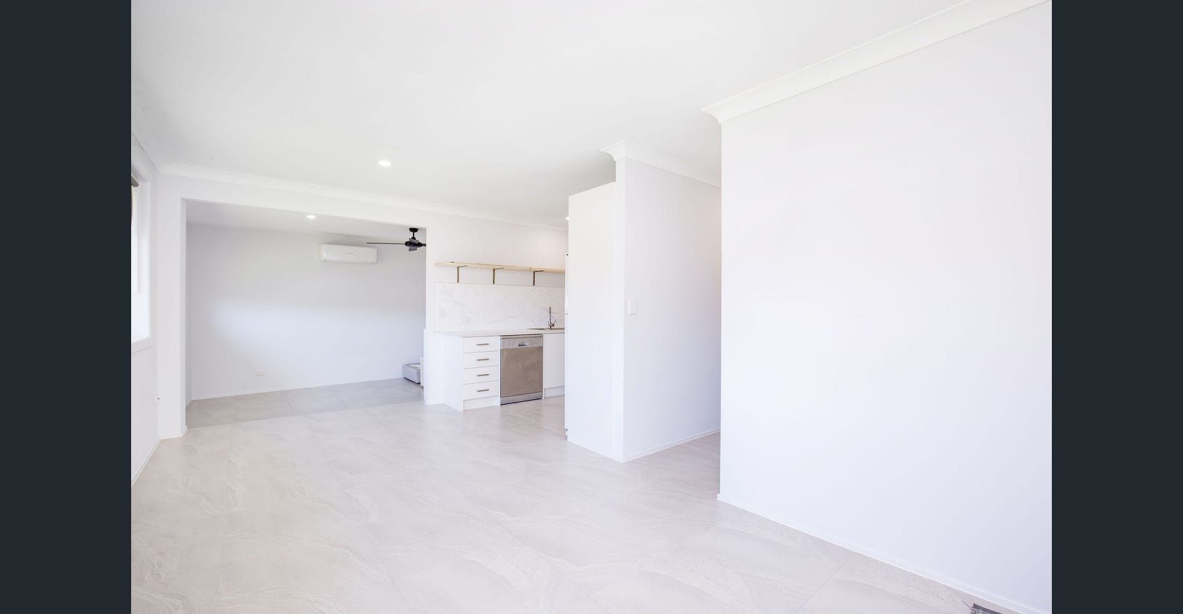 Photo 3  Runaway Bay