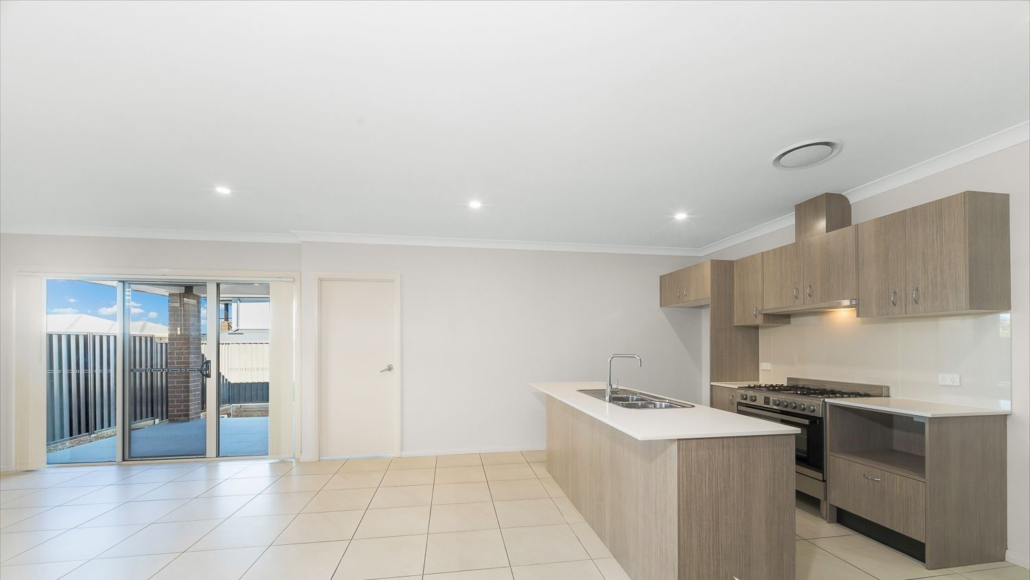 Kitchen and living