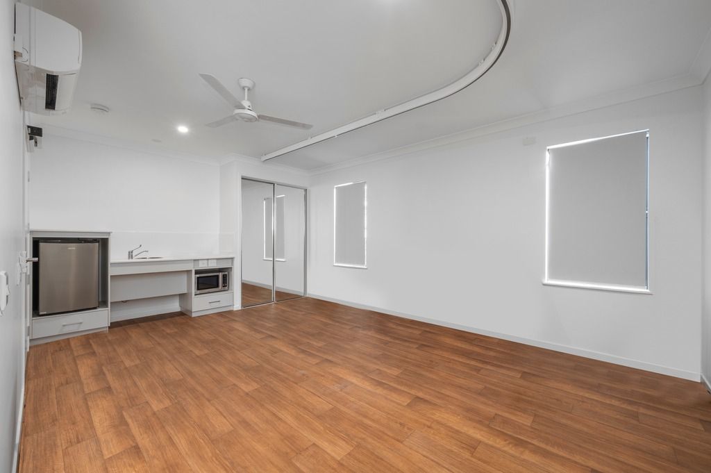 7   Gotham Loop 19 -  Bed 1