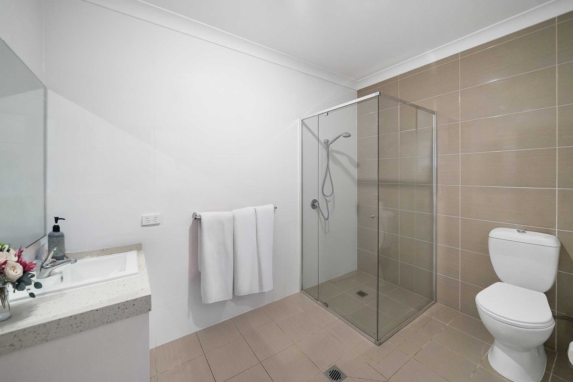 Care Metaz Day 2  29 of 142) staged