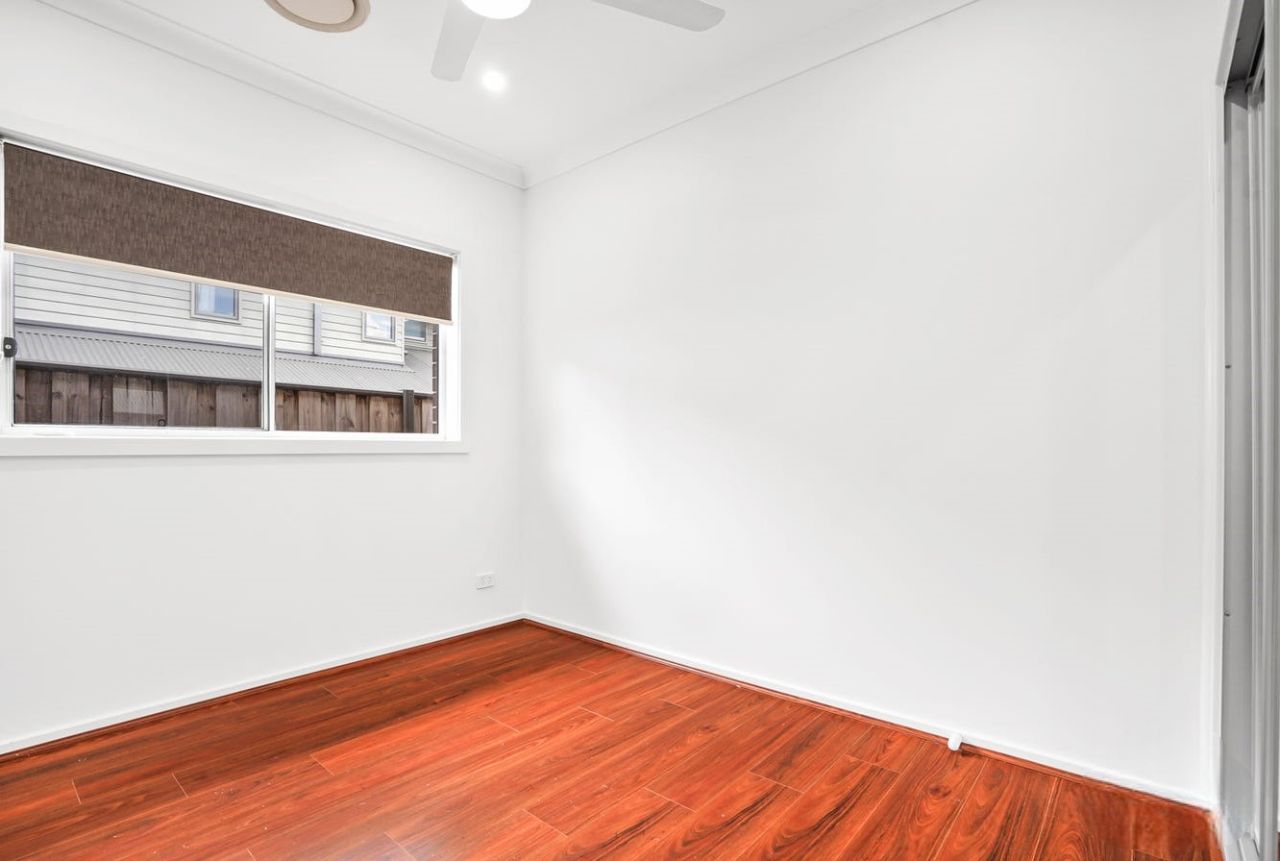image  6)-Photoroom