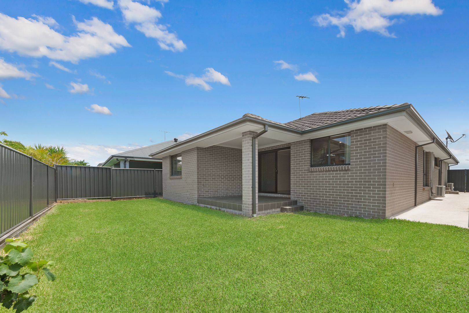 16807305 11_1_240109_103957-w6208-h4139