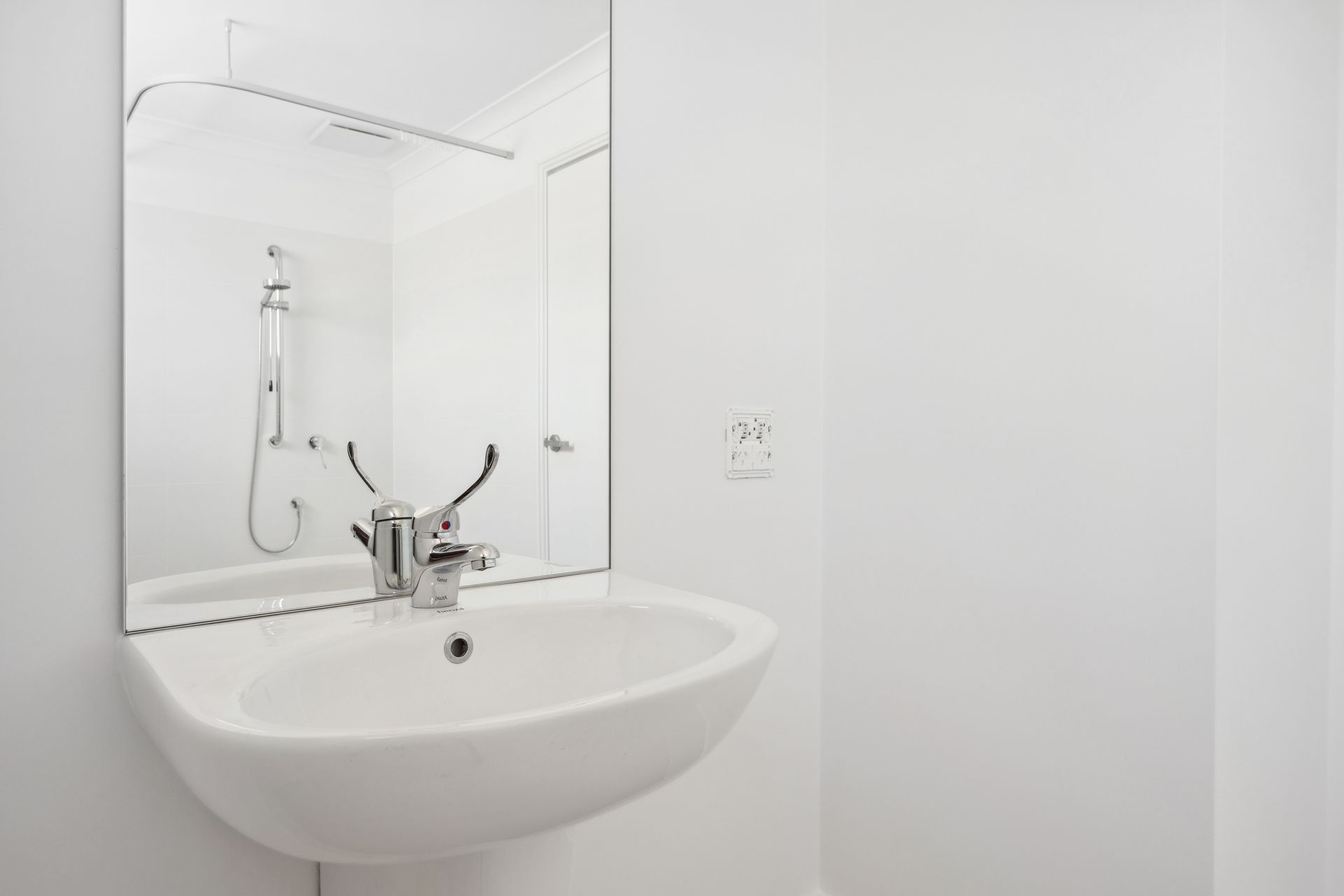 3 17 Hancock St, Mandurah 02