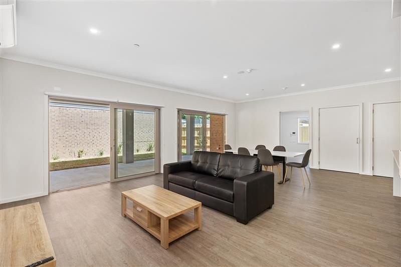 ad1f4b36 6d49-4915-a003-7a5807beaee4