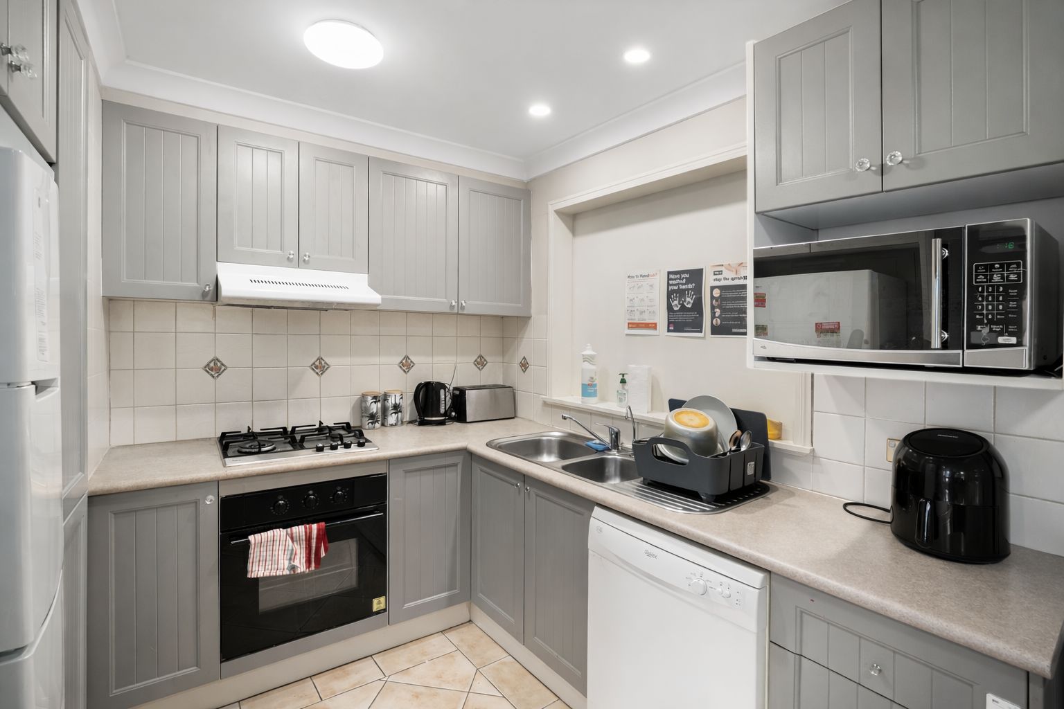 ChatGPT Image Apr 10  2026, 05_10_10 PM