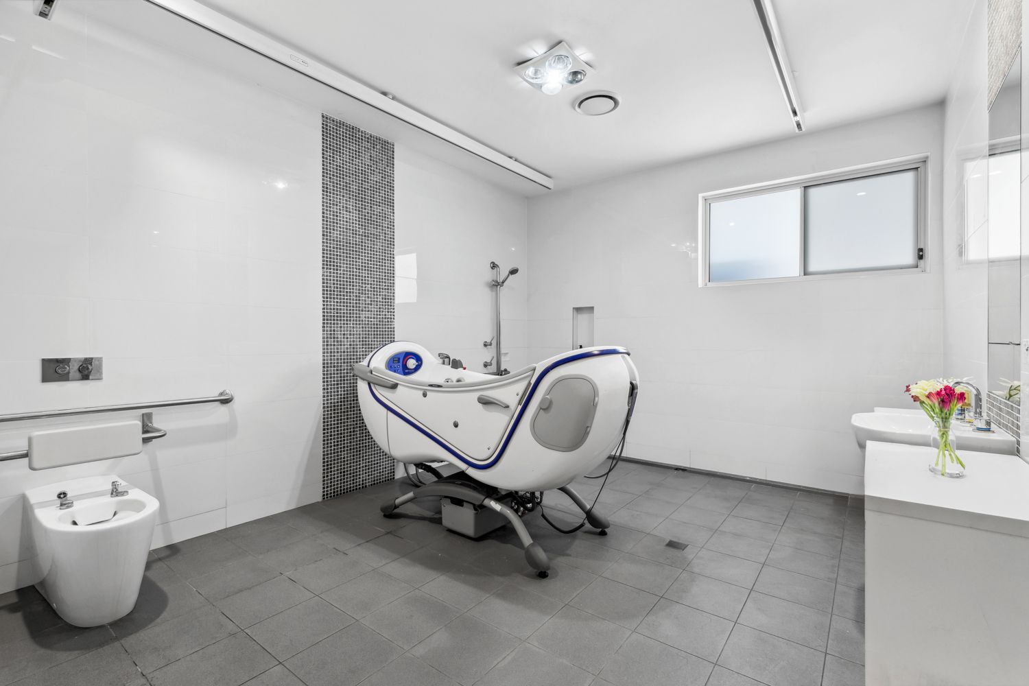 4 A188_Wentworthville_Bathroom