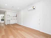 008 Open2view_ID733900-2_81_Bridge_Street