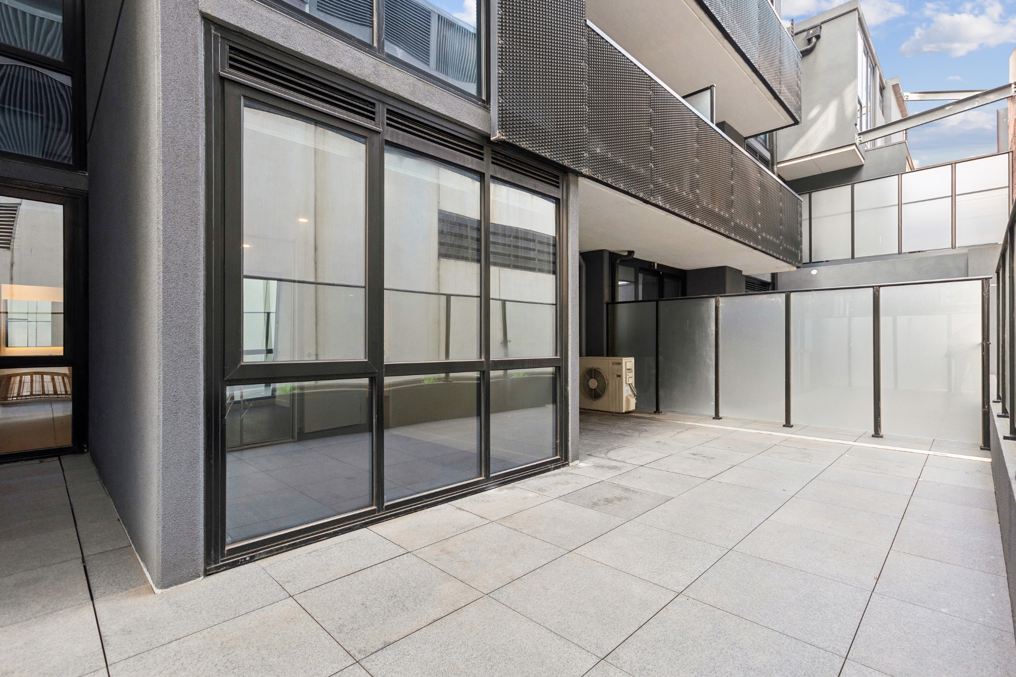 85 Market St 14