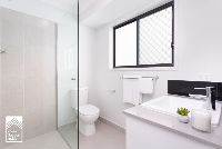 Lancaster OOA Ensuite