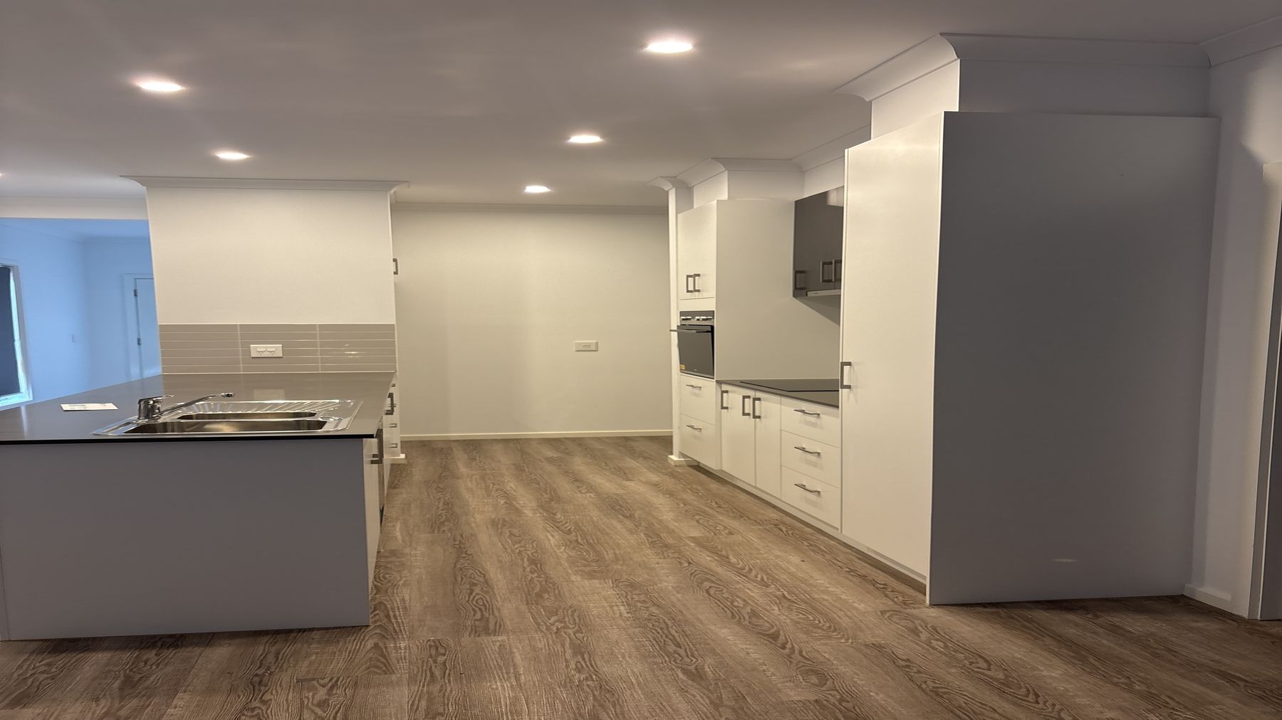 Kitchen meals photo (4)