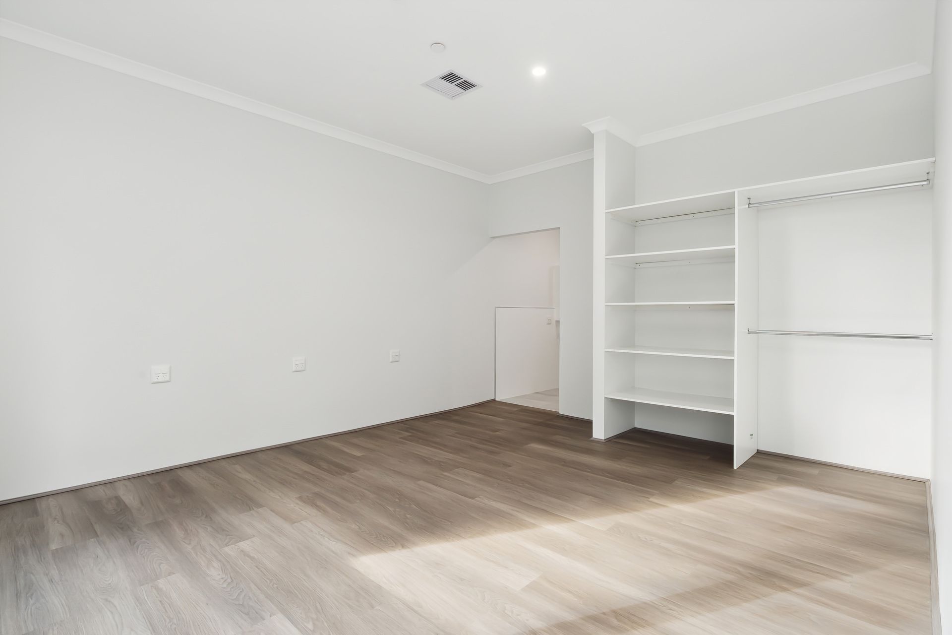 WEB 18A Newton Street  Bayswater 14