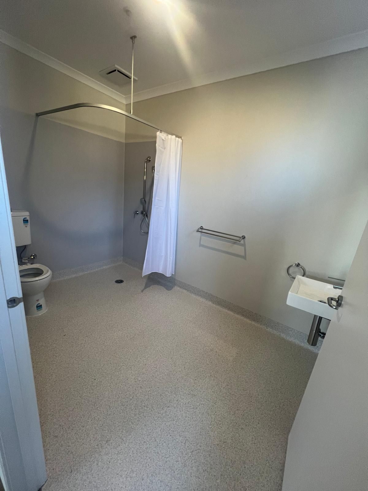 ldci2kxgffalrmhqboeq