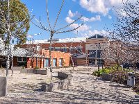 Salisbury   Lyell McEwin Hospital HR No Logo