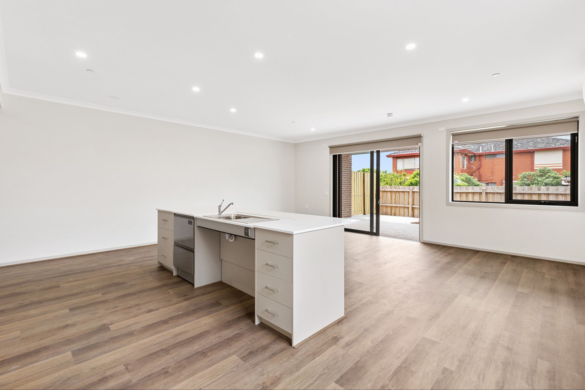 Kitchen Living Dining Alfresco 2 LR No Logo