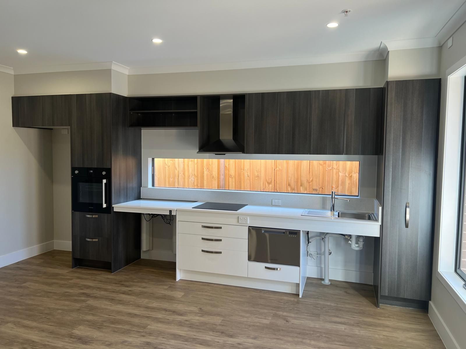 nqt5vqkeyjpydj37lqdg  1)