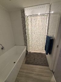 shower back unit