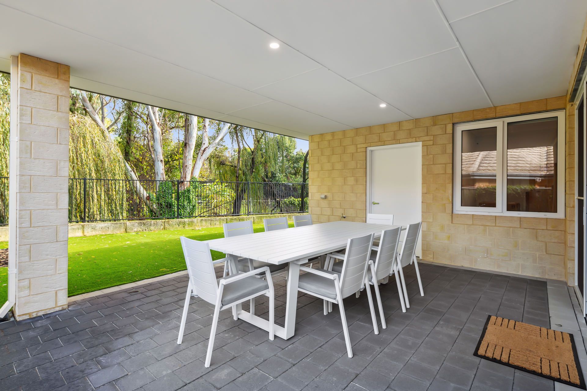 WEB 18A Newton Street  Bayswater 23