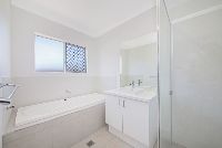 Logan Bathroom  2)