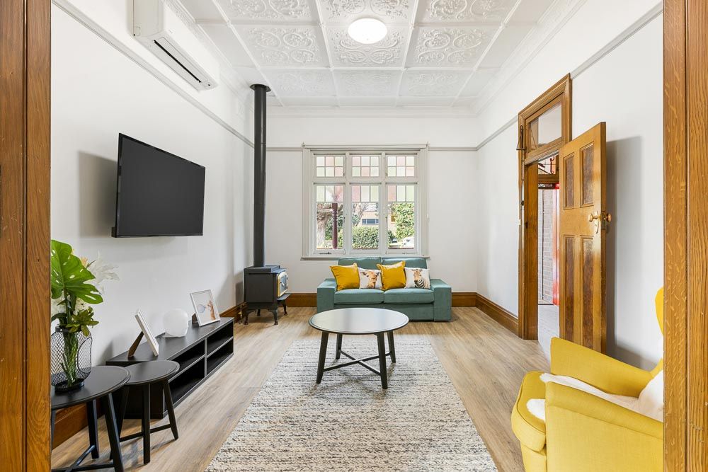 Sunnyfield 12 9.22 - WEB - 005